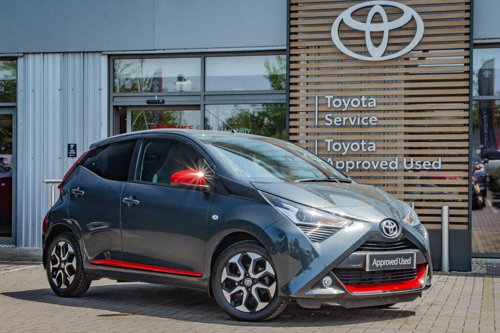 Toyota Aygo 1.0 Vvt-i X-trend X-shift Euro 6 Safety Sense Grey