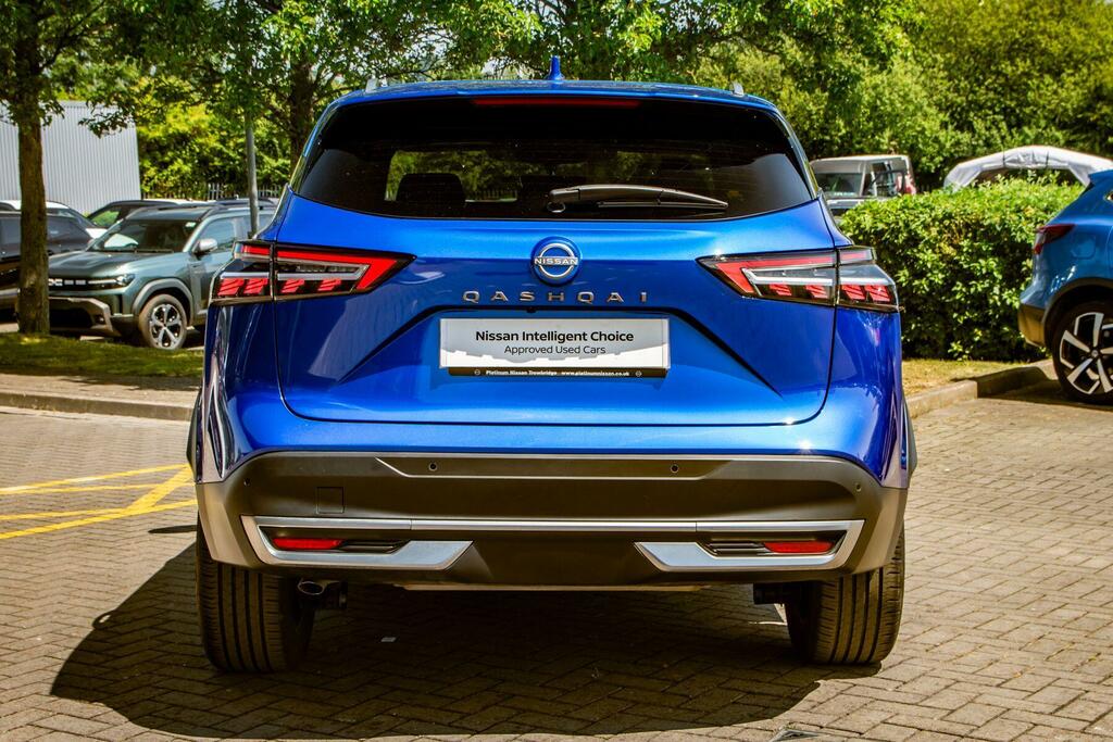Nissan Qashqai 1.3 Dig-t Mhev Tekna Euro 6 Ss OV75AVL Blue #4