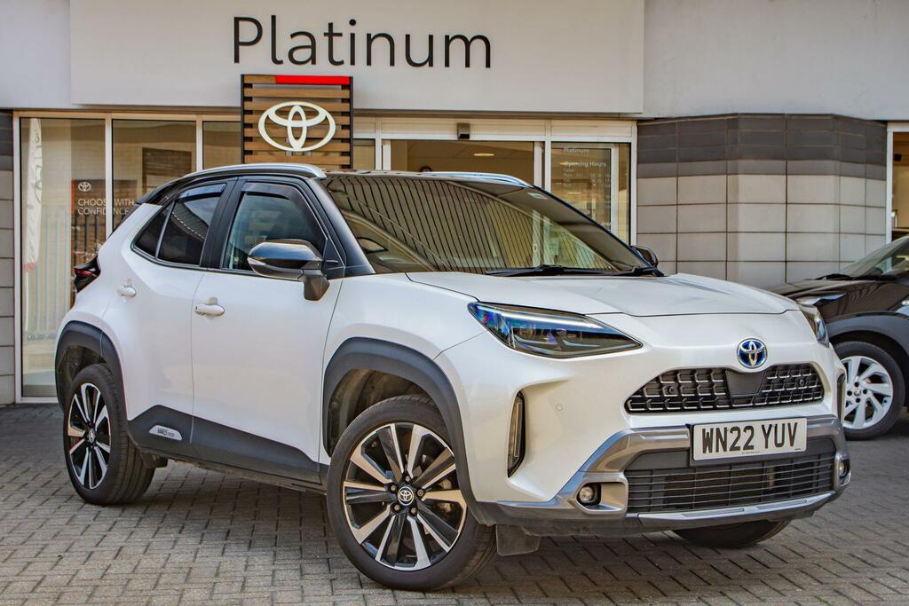 Toyota Yaris Cross 1.5 Vvt-h Premiere Edition E-cvt Awd Euro 6 Ss White