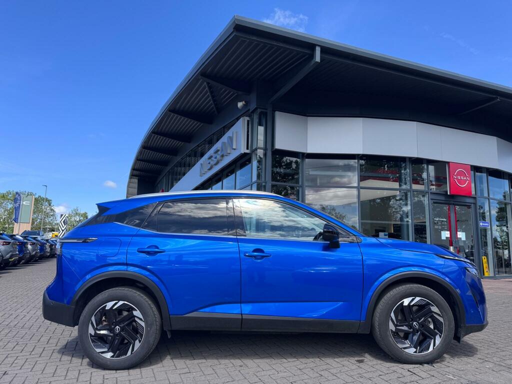Nissan Qashqai 1.5 H E-power N-connecta Euro 6 Ss Blue