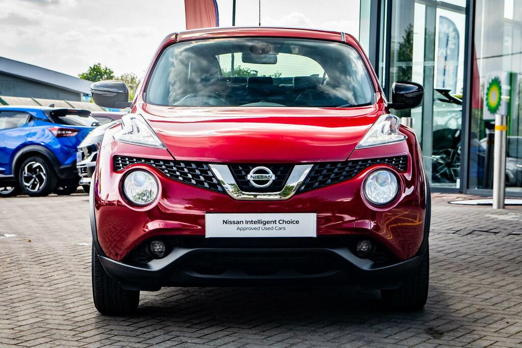 Nissan Juke 1.6 Bose Personal Edition Euro 6 BG68WUY Red #2