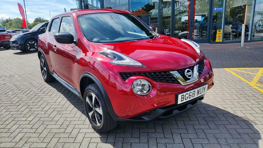 Nissan Juke 1.6 Bose Personal Edition Euro 6 Red