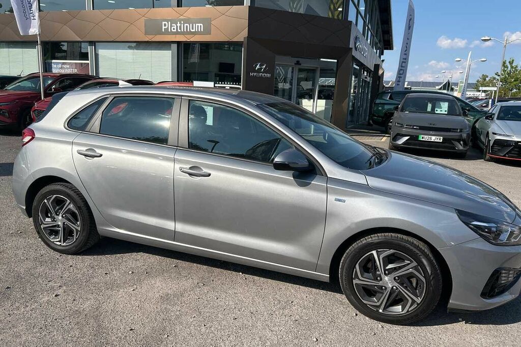 Hyundai I30 1.0T Gdi Se Connect Dct Silver