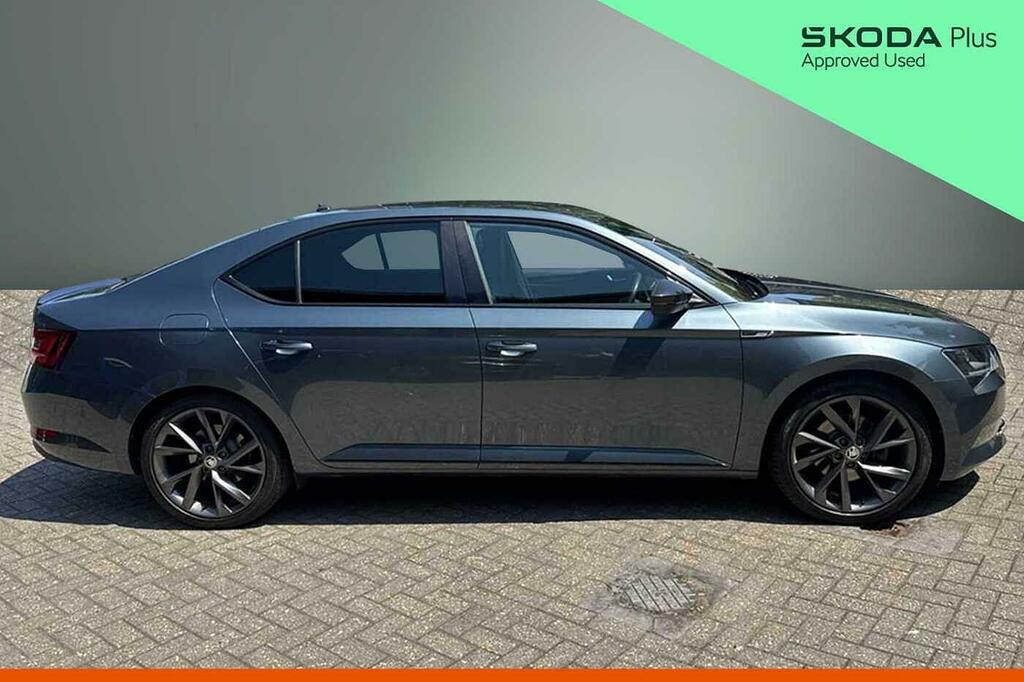 Skoda Superb 1.5 Tsi Sport Line Plus Dsg Grey #4