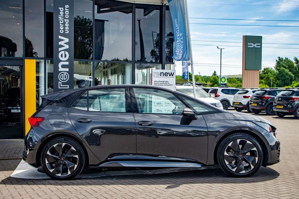 Cupra Born Hatchback V1 BD20FCC #3