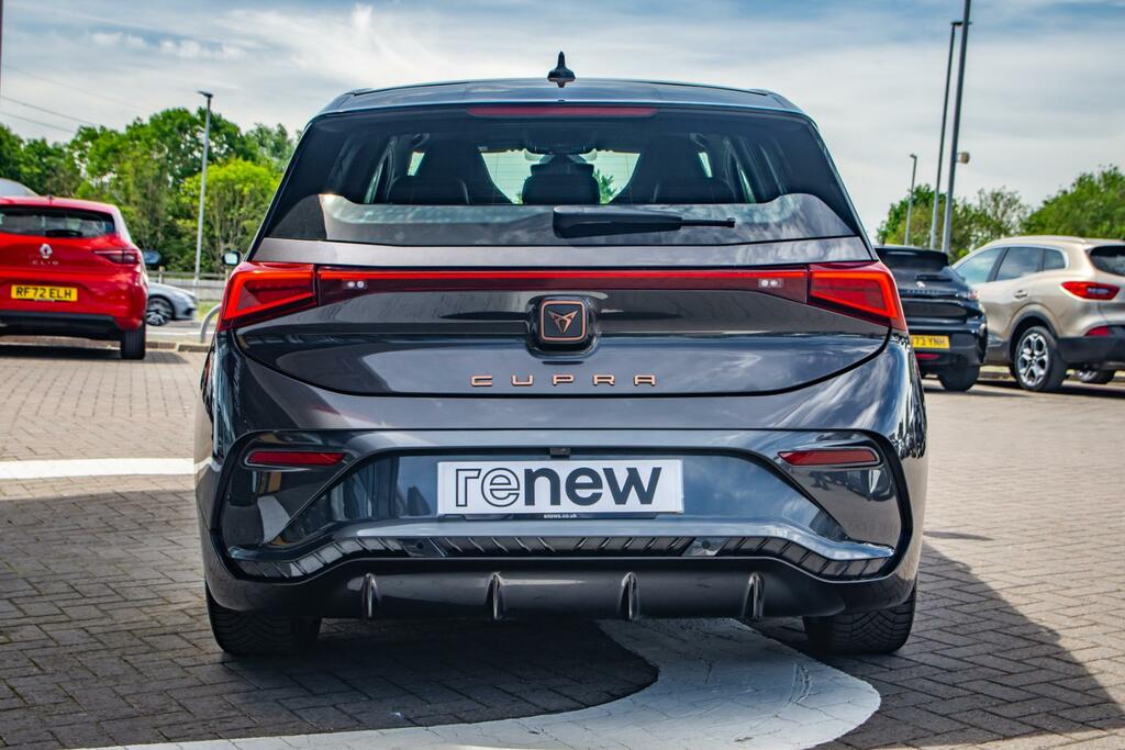 Cupra Born Hatchback V1 BD20FCC #4