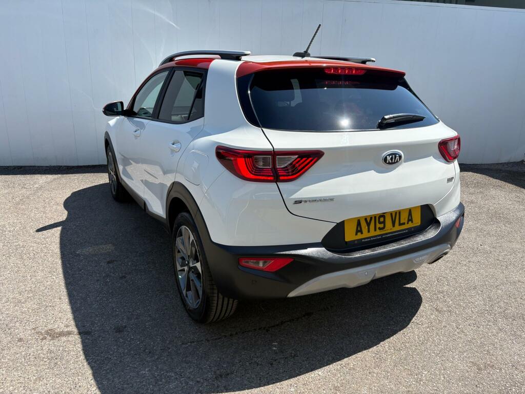 Kia Stonic 1.0 T-gdi Mixx Euro 6 Ss White #4