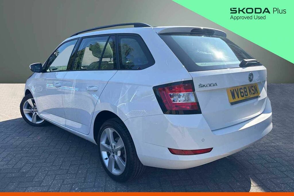 Skoda Fabia 1.0 Tsi Se L WV68KSN White #3