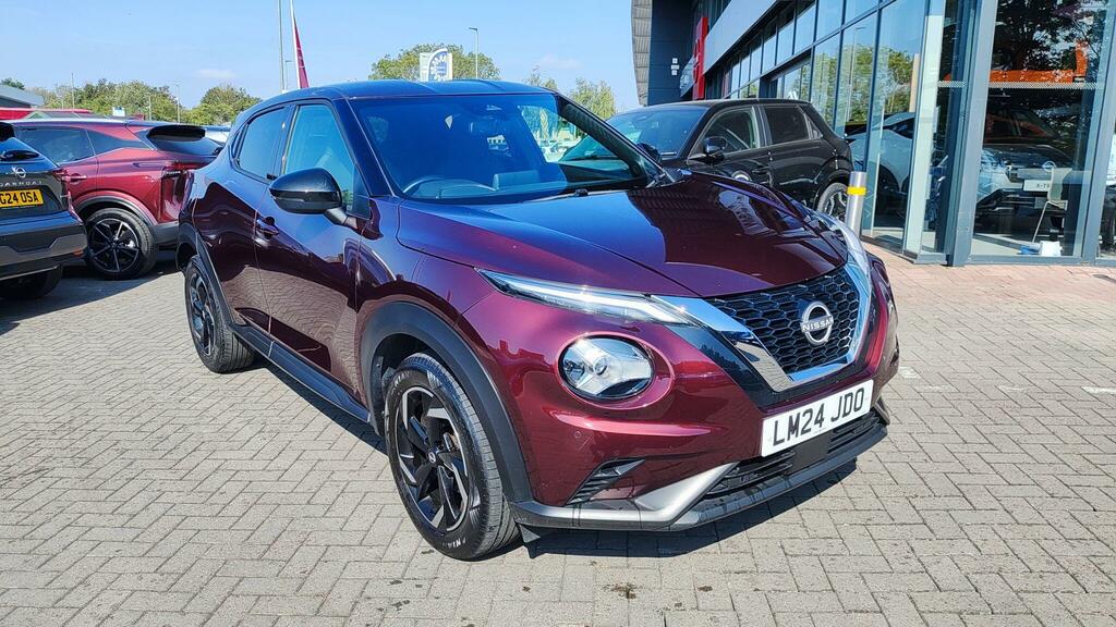 Nissan Juke 1.0 Dig-t N-connecta Euro 6 Ss Red