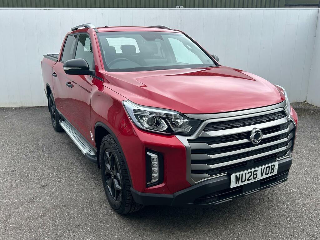 SsangYong Musso 2.2D Saracen Plus Pickup Double Cab Aut Red