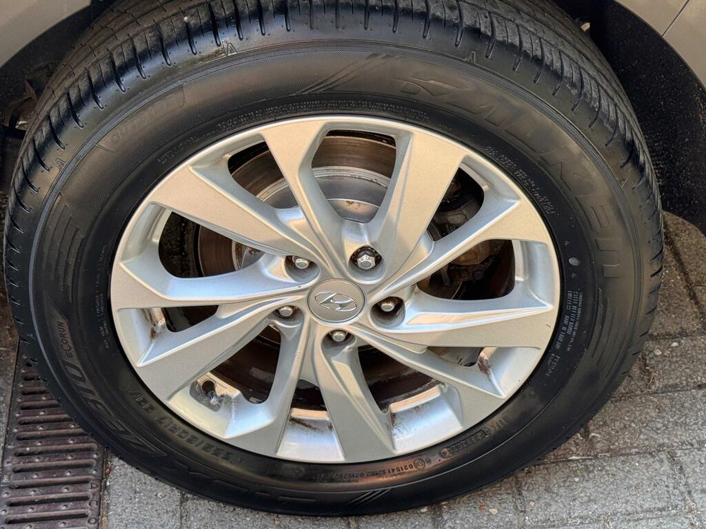 Hyundai Tucson 1.6 Gdi Se Nav Euro 6 Ss EN68ZGF Black #5