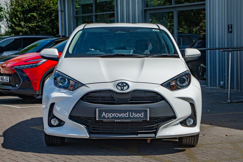 Toyota Yaris 1.5 Vvt-h Icon E-cvt Euro 6 Ss White #5