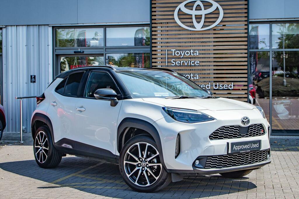 Toyota Yaris Cross 1.5 Vvt-h Gr Sport E-cvt Euro 6 Ss Grey