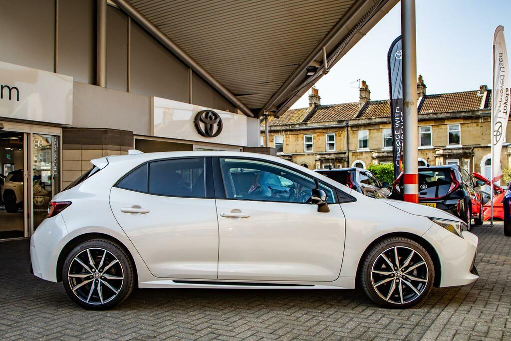Toyota Corolla 2.0 Vvt-h Gr Sport Cvt Euro 6 Ss YE73ZCZ White #3