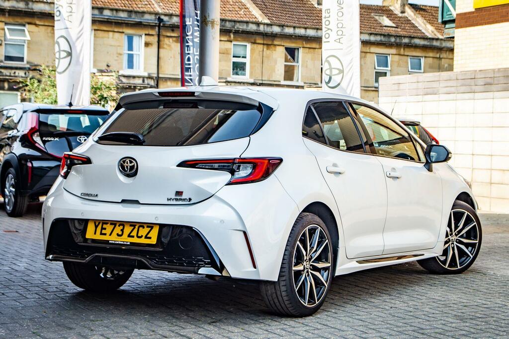 Toyota Corolla 2.0 Vvt-h Gr Sport Cvt Euro 6 Ss YE73ZCZ White #2