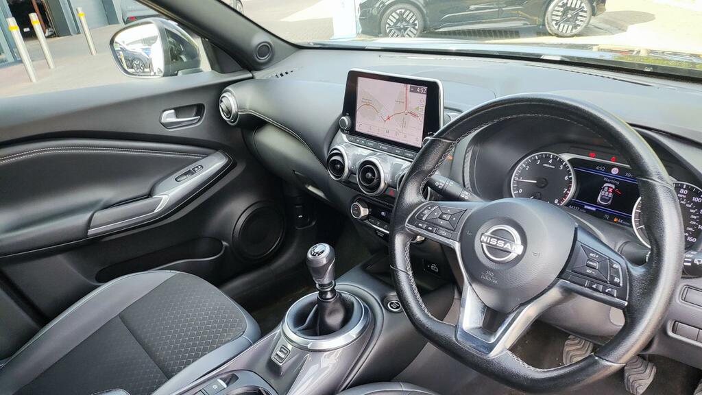 Nissan Juke 1.0 Dig-t N-connecta Euro 6 Ss WR23KVD Black #6