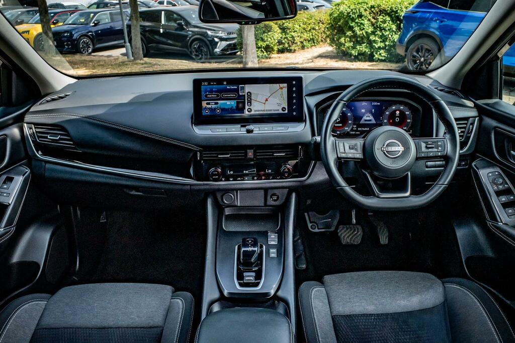 Nissan Qashqai 1.5 H E-power N-connecta Euro 6 Ss WR23KZA Red #6