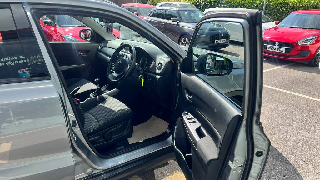 Suzuki Vitara 1L Sz-t Black #17