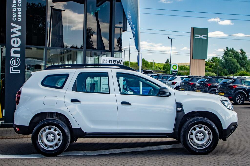Dacia Duster Estate Essential SB22WEK  #3