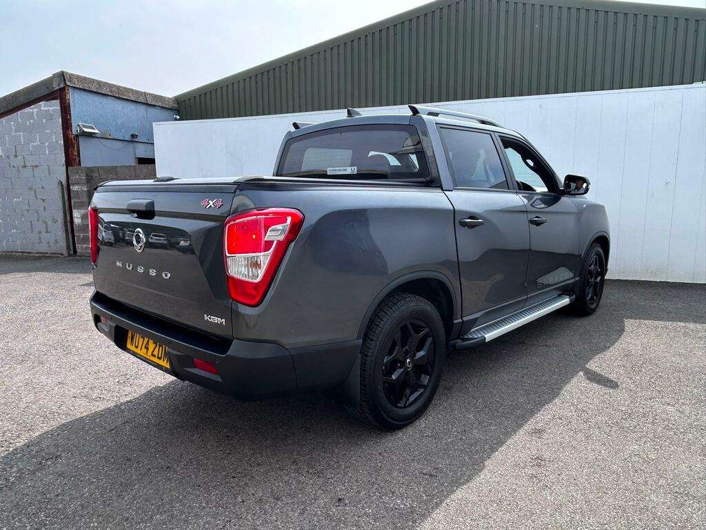 SsangYong Musso Pickup Green #8