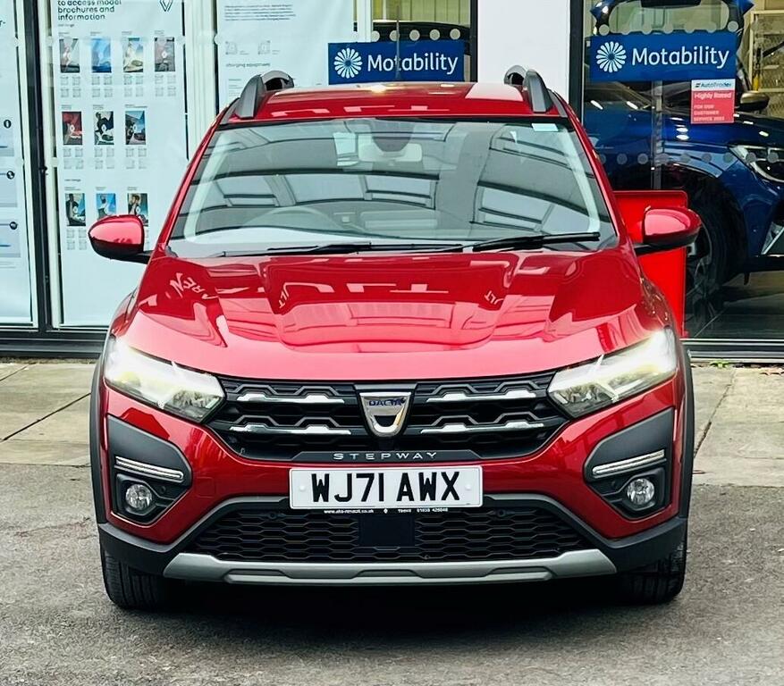 Dacia Sandero Stepway Hatchback Prestige Red #4