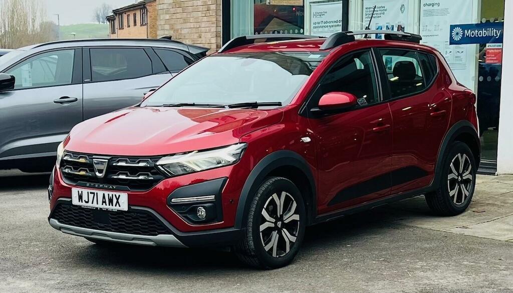 Dacia Sandero Stepway Hatchback Prestige Red #2