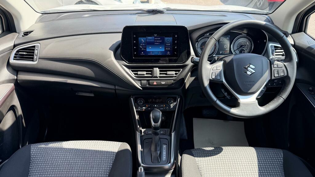 Suzuki S Cross 1.5L Motion Red #17