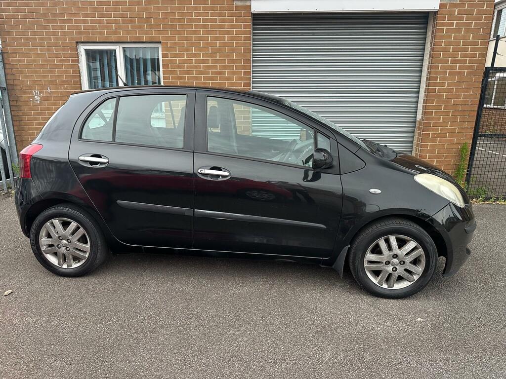 Toyota Yaris 1.3 Tr Multimode Black #6