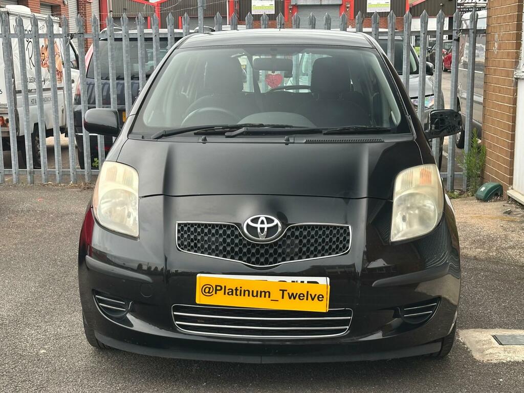 Toyota Yaris 1.3 Tr Multimode Black #3