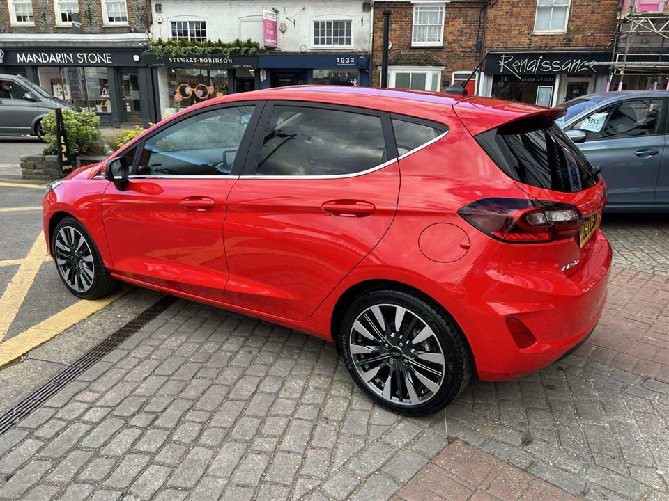 Ford Fiesta Titanium X 1.0I 125Ps Hybrid OU72SWK Red #4