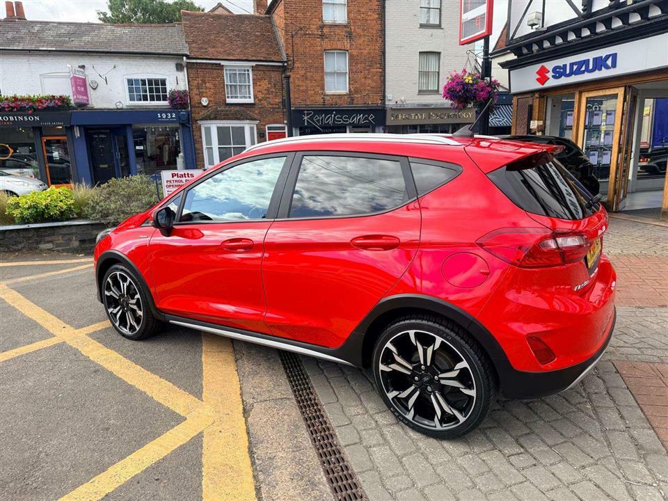 Ford Fiesta Active X Edition Tourer RJ21YCV Red #6