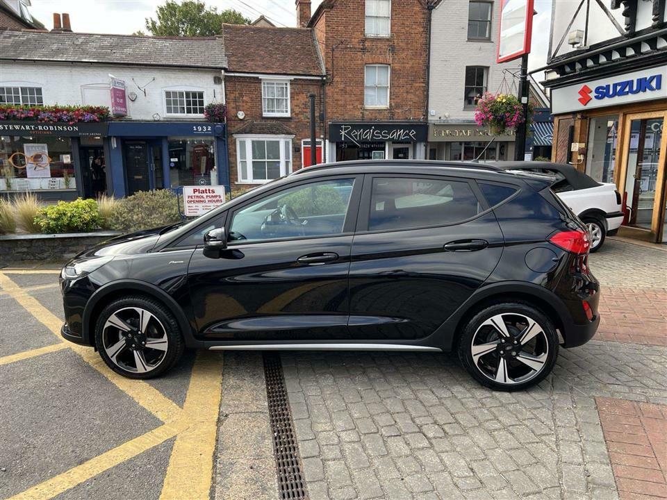 Ford Fiesta Active Edition 1.0I 125Ps Hybrid Black #3