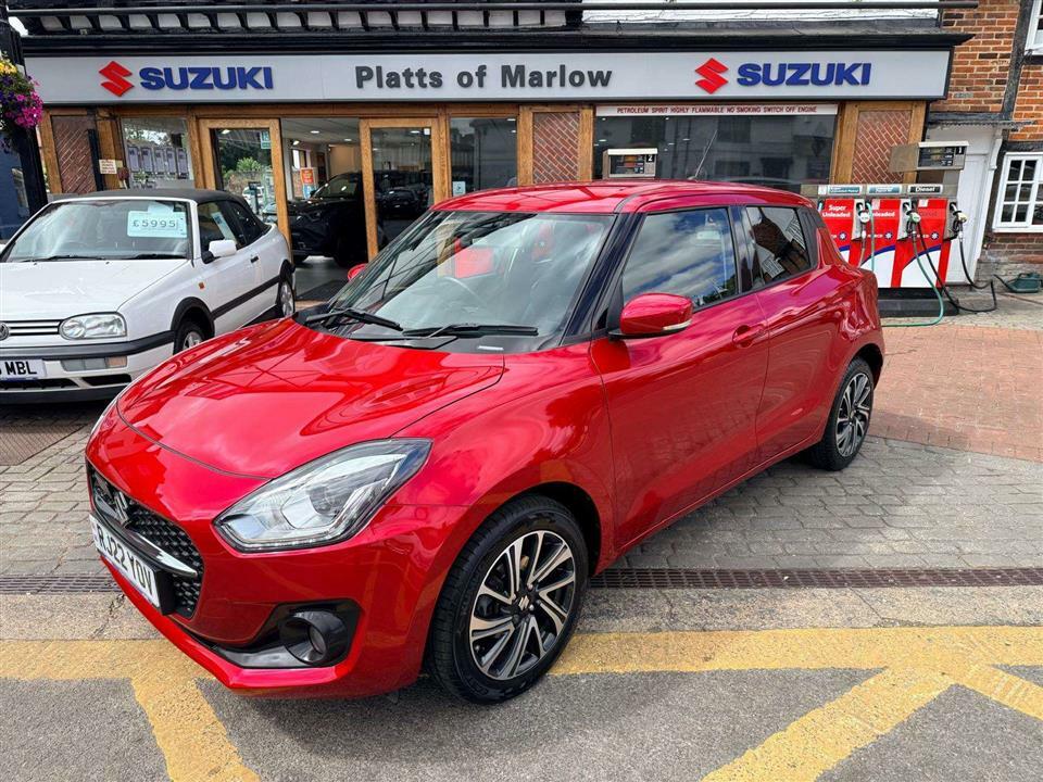 Suzuki Swift Sz 5 1.2I Dualjet Hybrid RJ22YOV Red