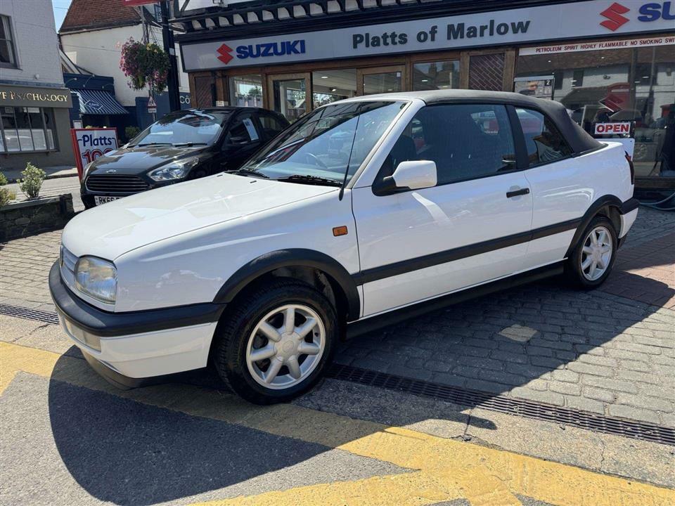 Volkswagen Golf 1.8 Gl White #17
