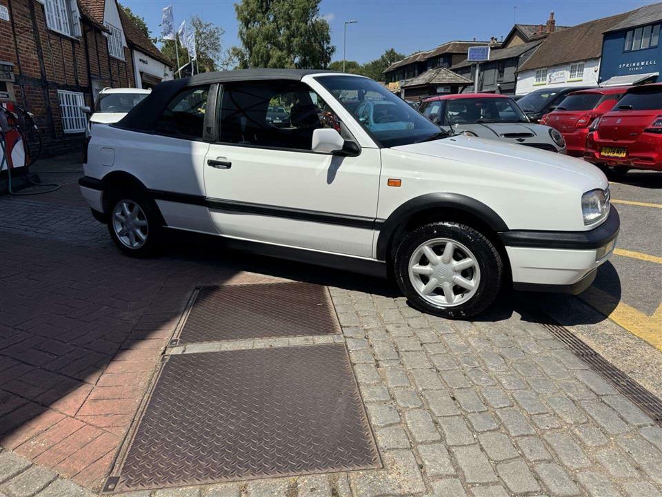 Volkswagen Golf 1.8 Gl White #7