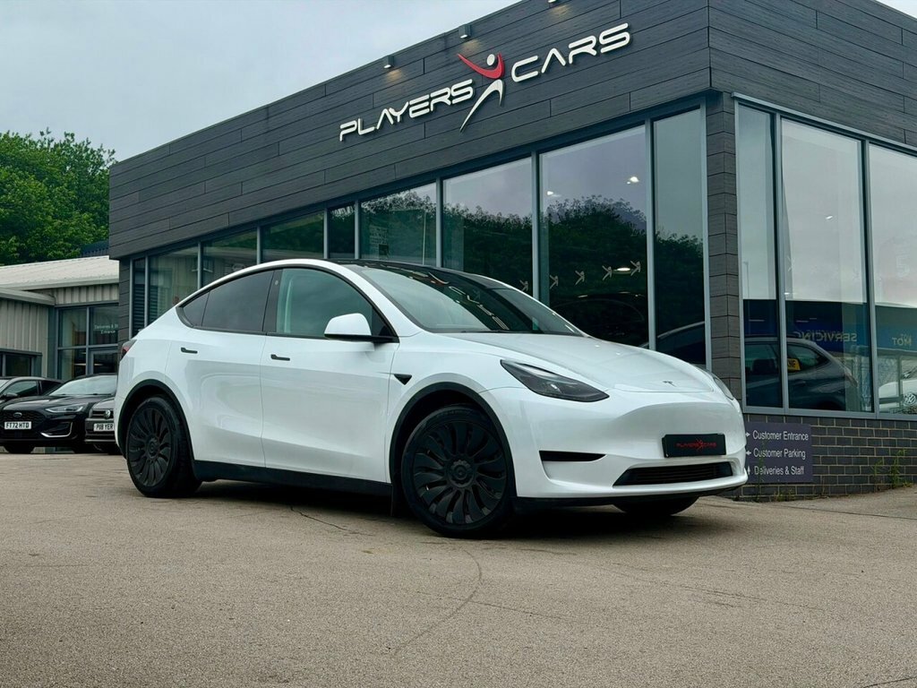 Tesla Model Y Suv White #2