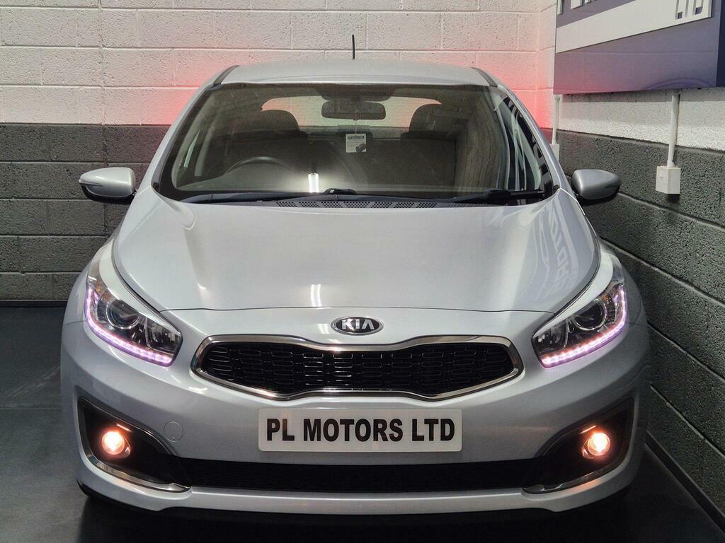 Kia Ceed 1.6 Crdi 2 Euro 6 S S Silver #3
