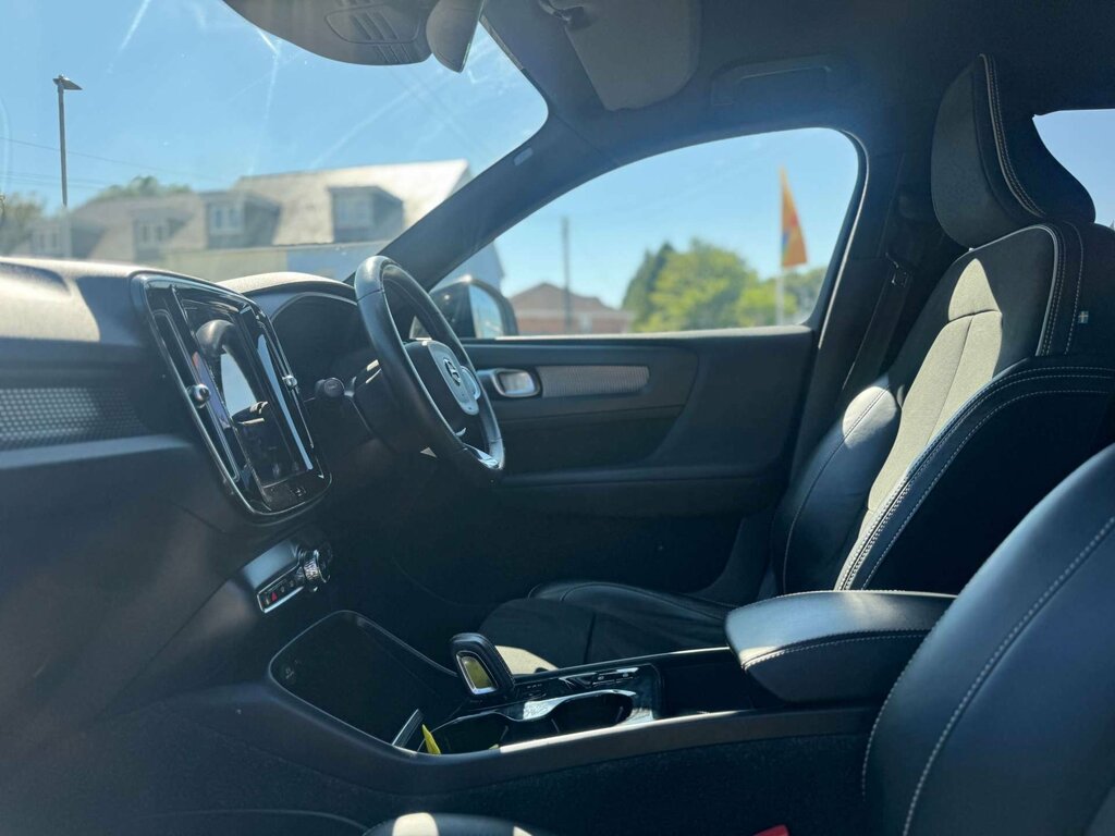 Volvo XC40 1.5 T3 163 R Design Geartronic Black #54