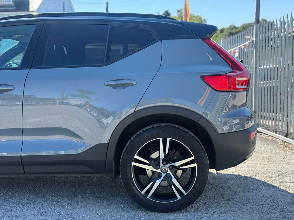 Volvo XC40 1.5 T3 163 R Design Geartronic Black #13