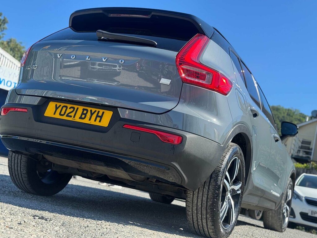 Volvo XC40 1.5 T3 163 R Design Geartronic Black #21