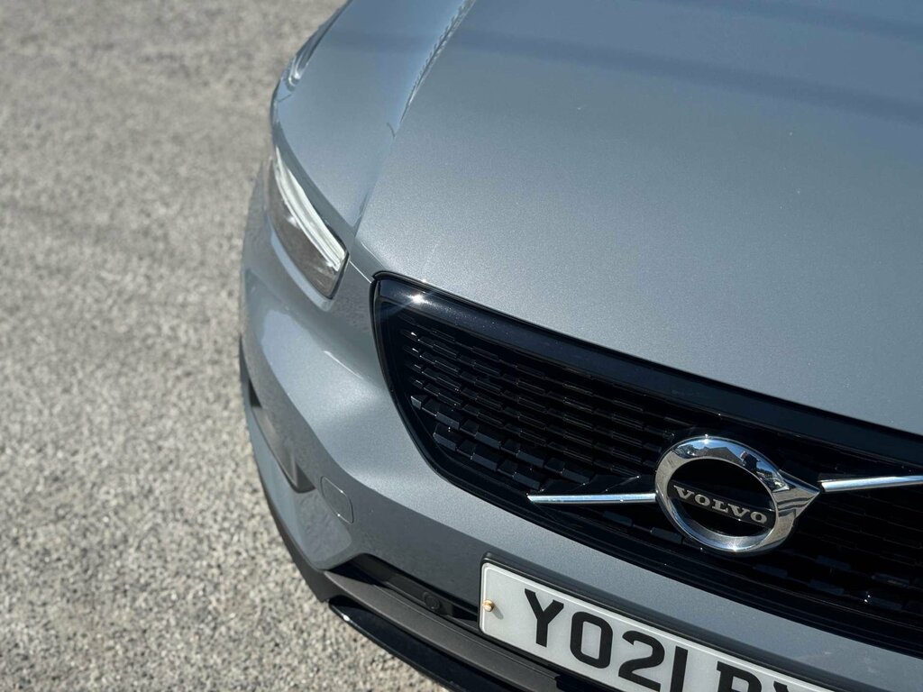 Volvo XC40 1.5 T3 163 R Design Geartronic Black #30
