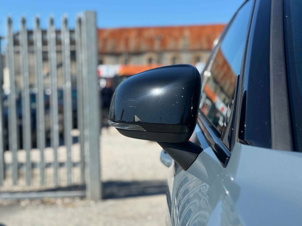 Volvo XC40 1.5 T3 163 R Design Geartronic Black #29