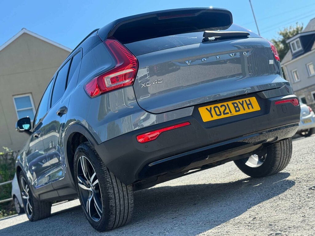Volvo XC40 1.5 T3 163 R Design Geartronic Black #15