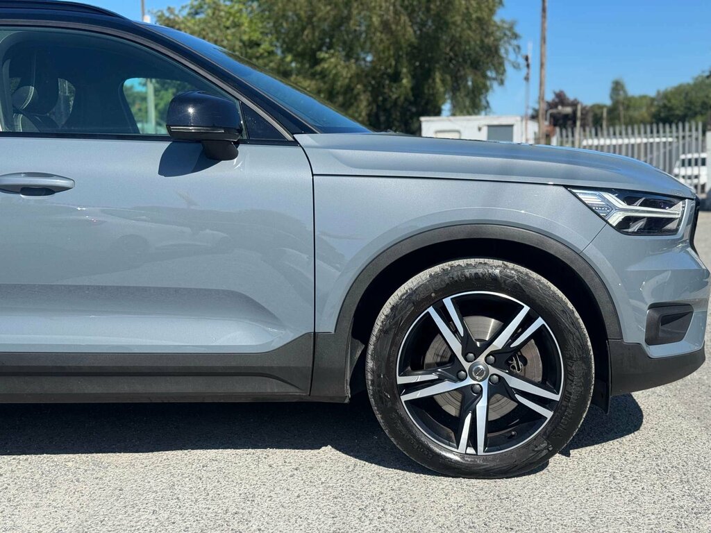 Volvo XC40 1.5 Xc40 R-design T4 Recharge Grey #3