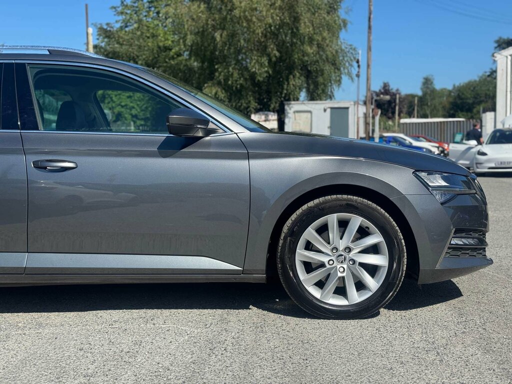 Skoda Superb 1.4 Superb Se Tech Iv Phev Grey #5
