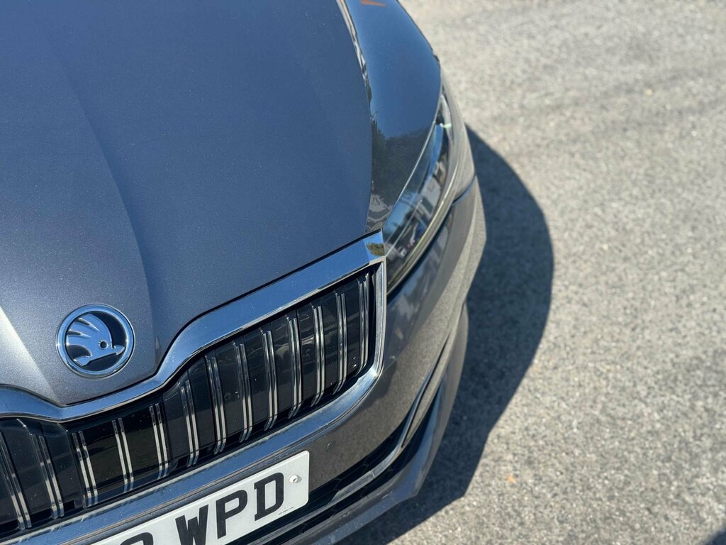 Skoda Superb 2022 1.4 Tsi Iv 13Kwh Se Technology Dsg Euro 6 S White #27