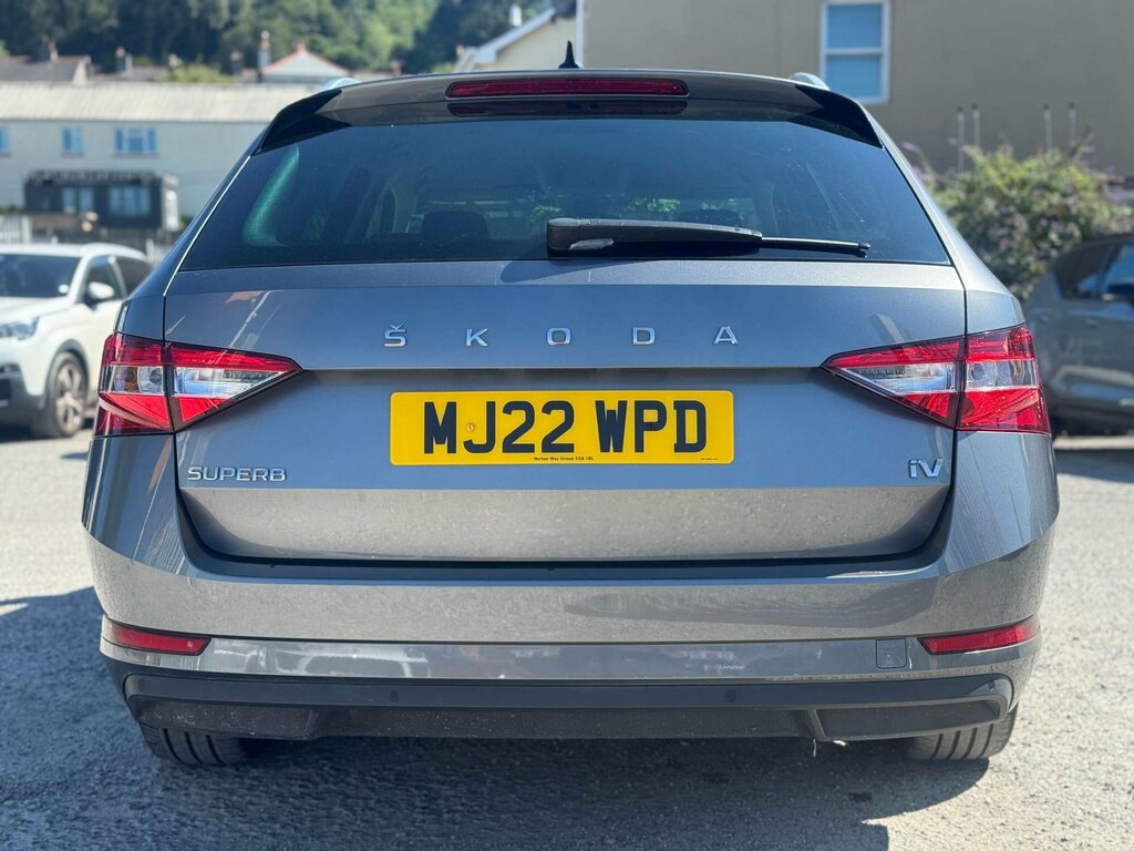 Skoda Superb 2022 1.4 Tsi Iv 13Kwh Se Technology Dsg Euro 6 S White #14