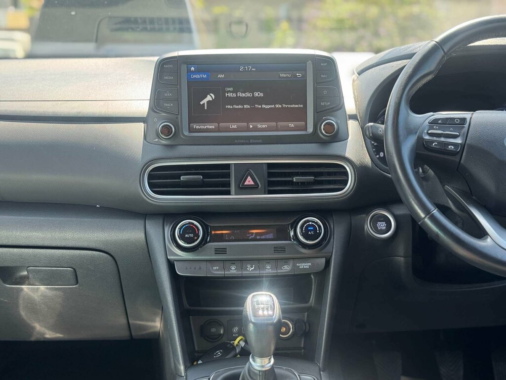 Hyundai Kona 1.0T Gdi Blue Drive Premium Se Silver #32