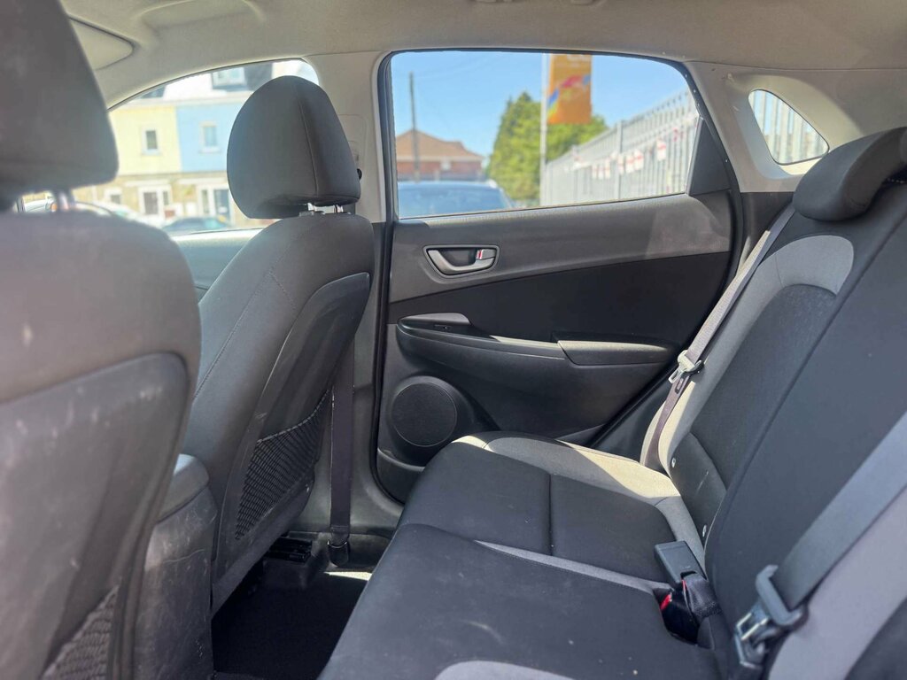 Hyundai Kona 1.0T Gdi Blue Drive Premium Se Silver #23