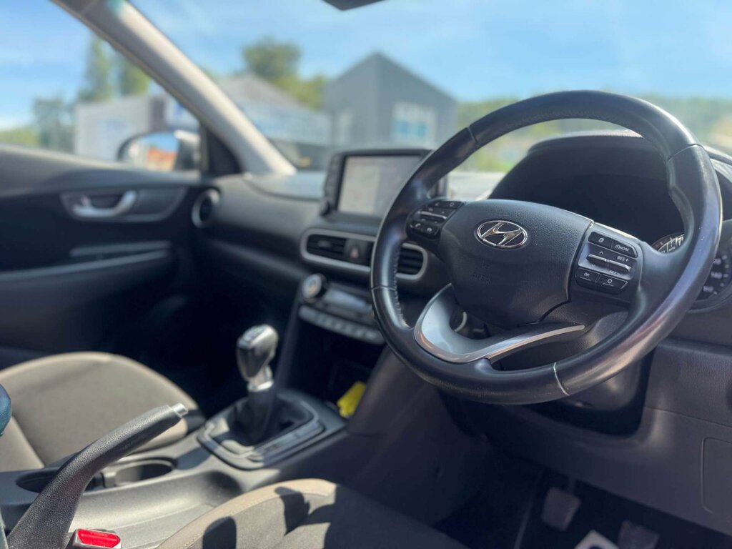 Hyundai Kona 1.0T Gdi Blue Drive Premium Se Silver #31